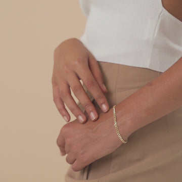 PAVOI Women's Curb Chain Bracelets